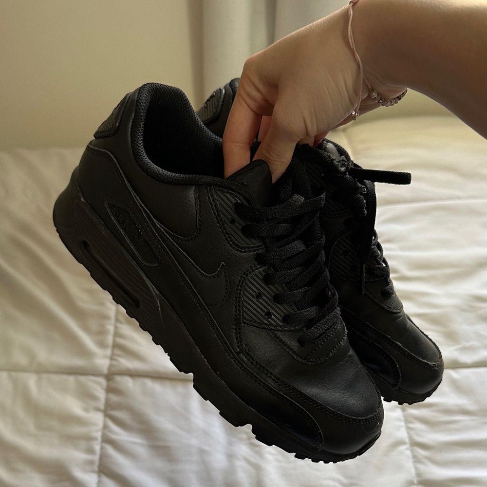 Nike Air Black Athletic Sneakers